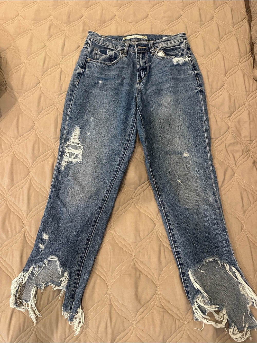 Chelsea & Violet Distressed Boyfriend Jeans in Blue Denim